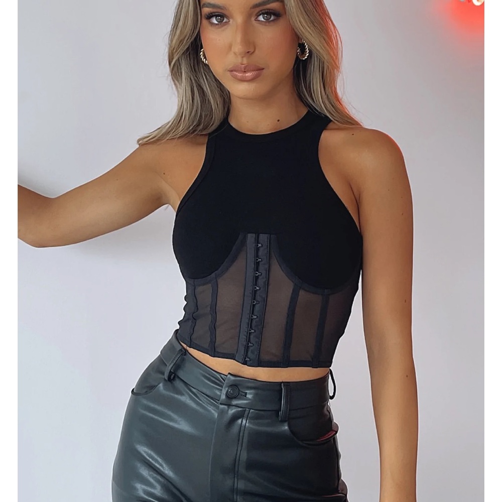 Won't Back Down Crop Black